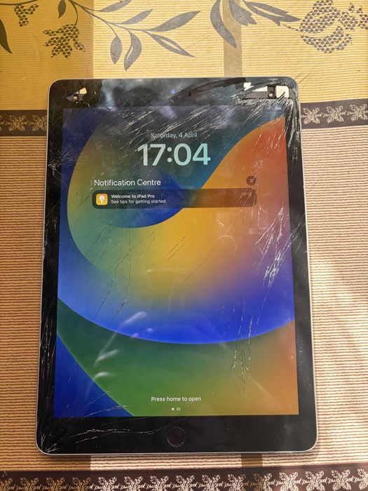 Vand iPad PRO 9.7 gen 1 (2016) 32gb / WiFi PIESE Rosiori de Vede