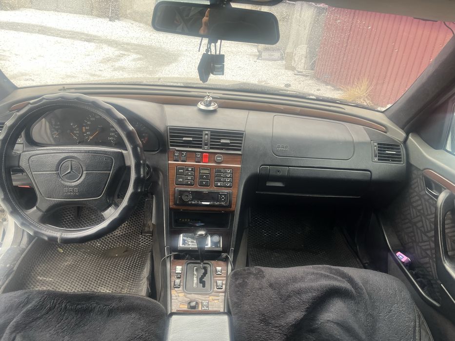 Продам мерс 202 кузов