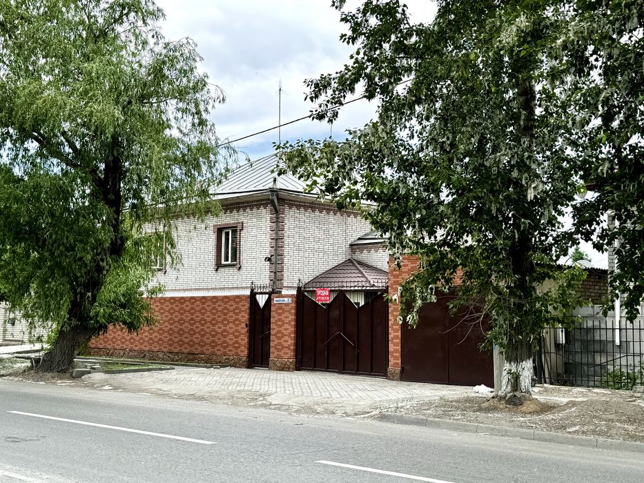 Продам коттедж в 2-х уровнях