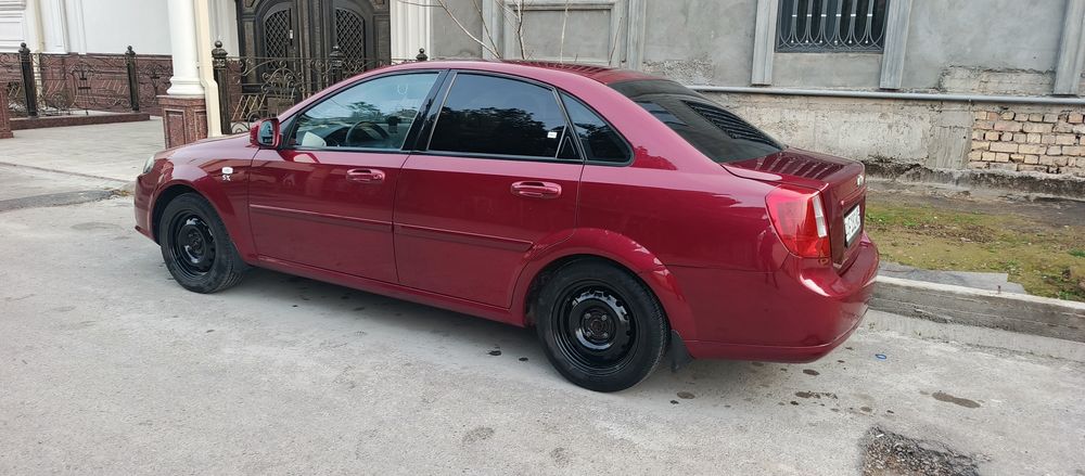 Срочни жентра ласетти gentra lasetti 2015 метан газ автомат экспорт