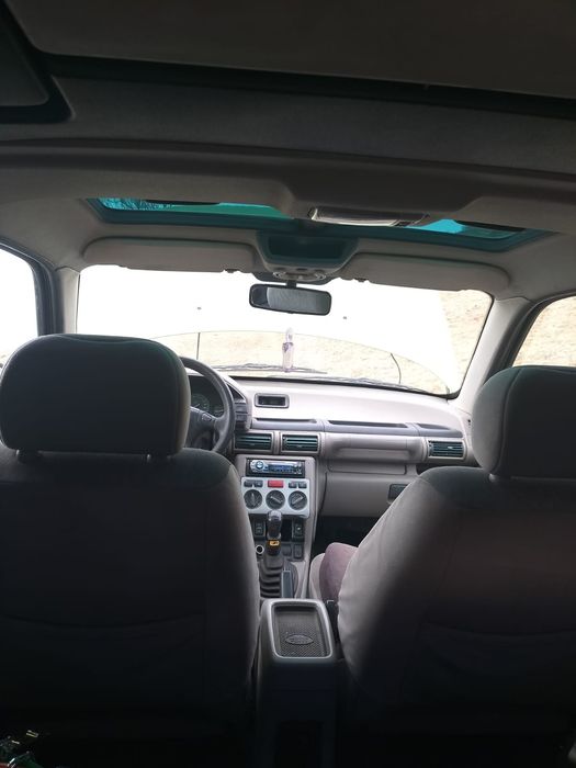 Land Rover Freelander 1 (Model în 3 uși)