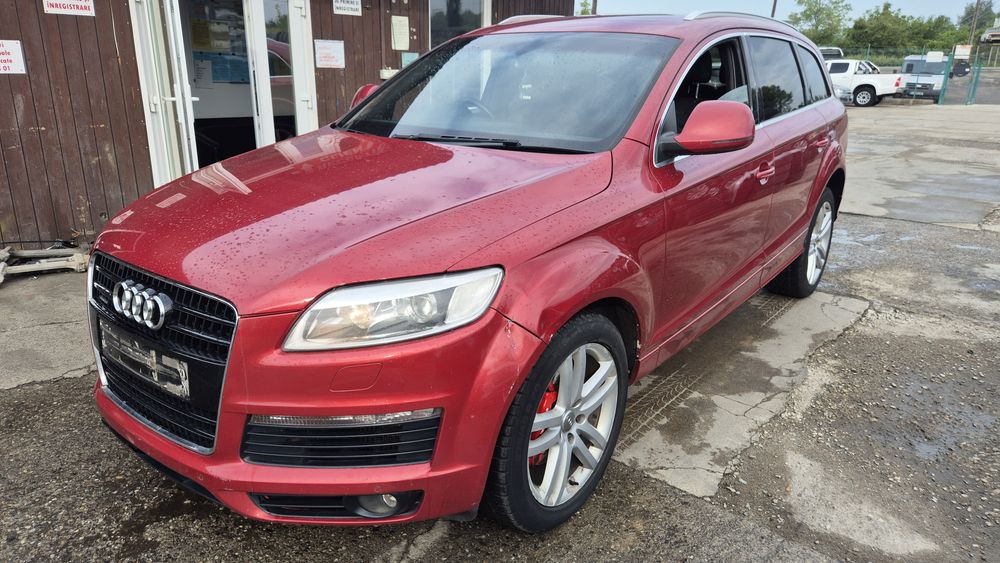 Dezmembram Audi Q7 2007 3.0tdi BUG Automat