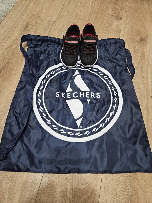 Детски обувки / маратонки skechers 23 номер - нови