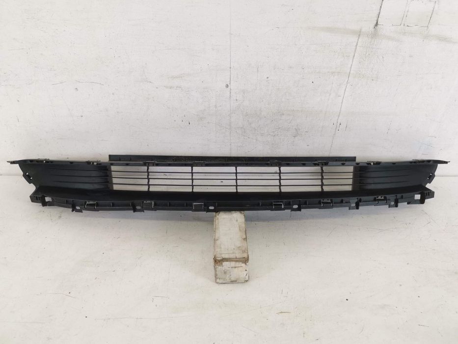Долна решетка Тесла Модел 3 / Tesla Model 3 [ - ] Оригинална, в добро