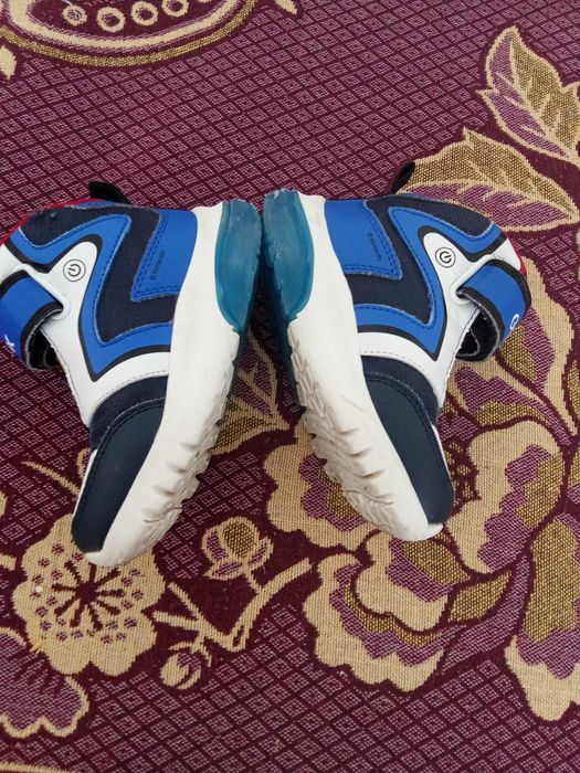 Adidași / Ghete Geox x Super Mario cu luminițe – Mărimea 24