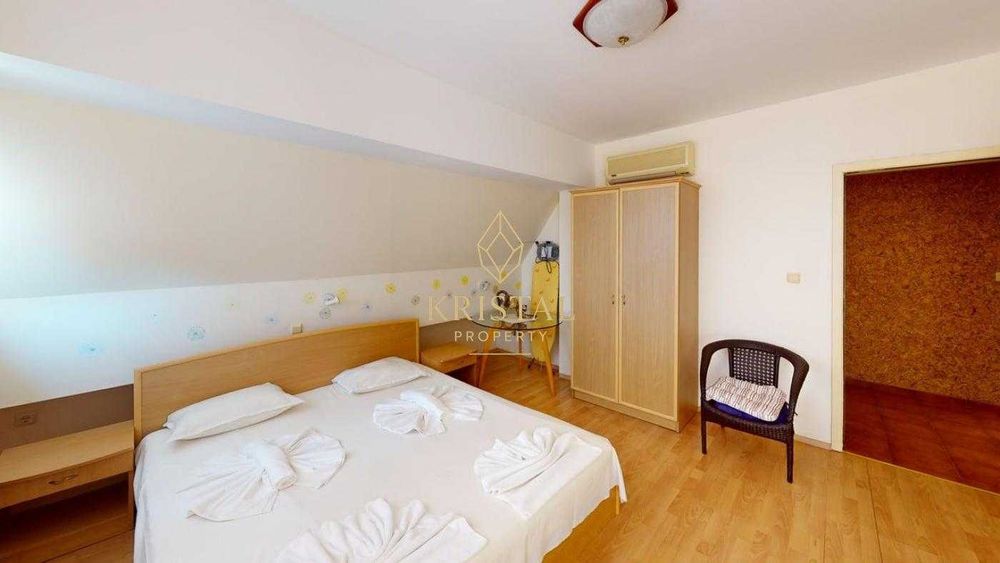 Продава се Тристаен апартамент в к.к. Слънчев бряг - 116 кв.м за 479 €/кв.м - Снимка #10