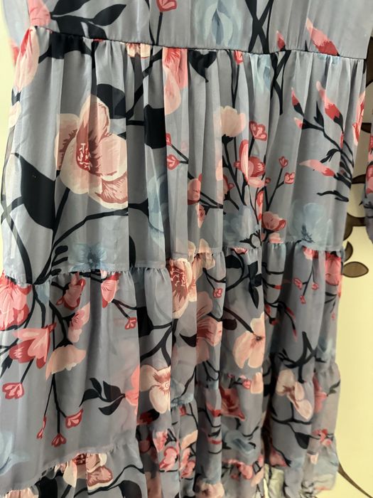 Вечерние платья.