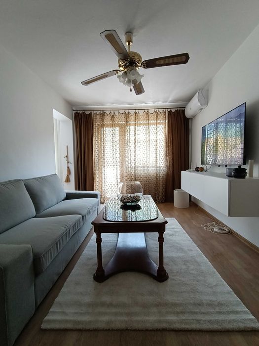 Apartament 3 camere cu vedere superbă la munte
