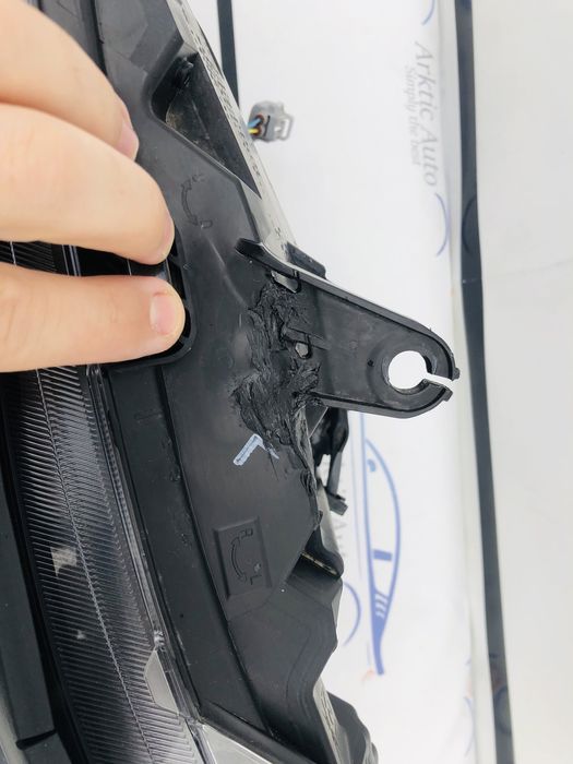 Far stânga Led Toyota Rav-4 după 2018 original