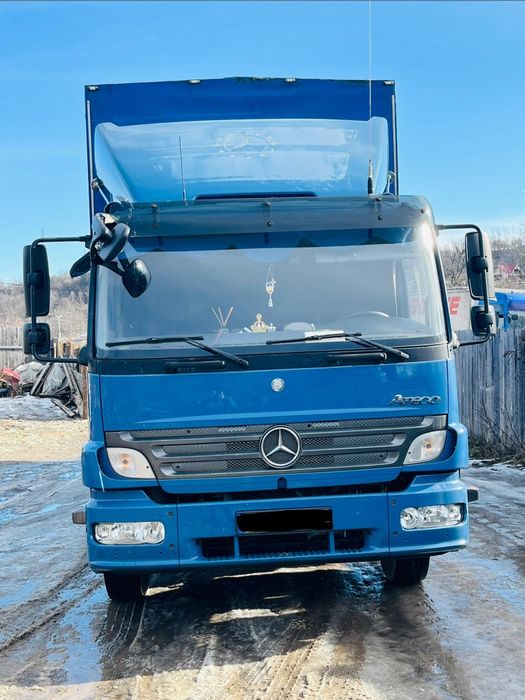 Vând Mercedes Atego