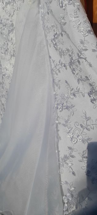 Rochie mireasă deosebită