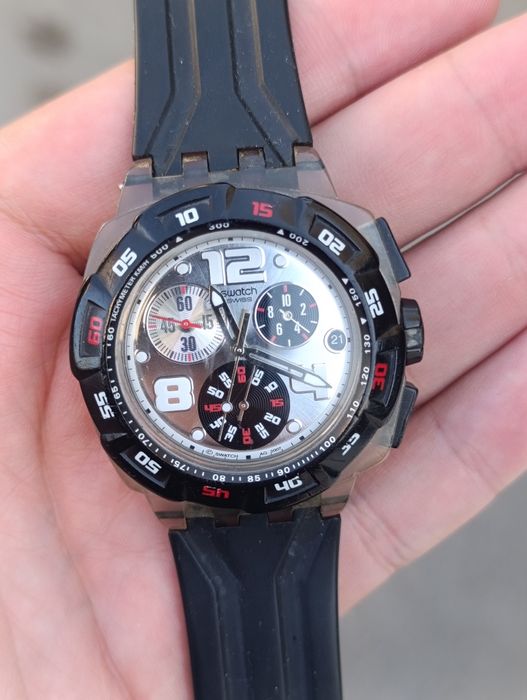 Swatch соат сотилади