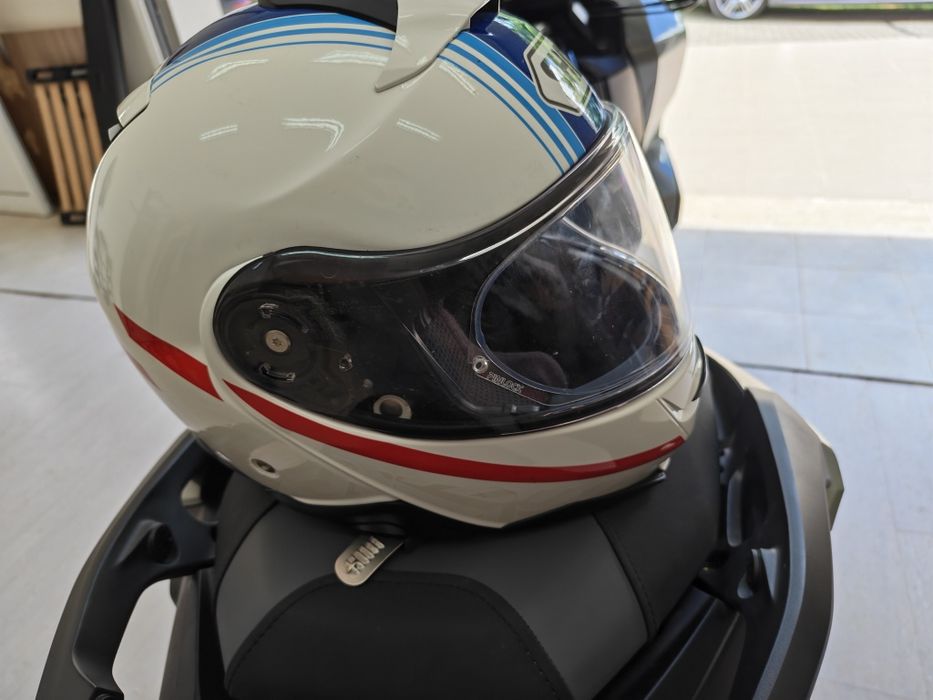 Каска Shoei Neotech 2