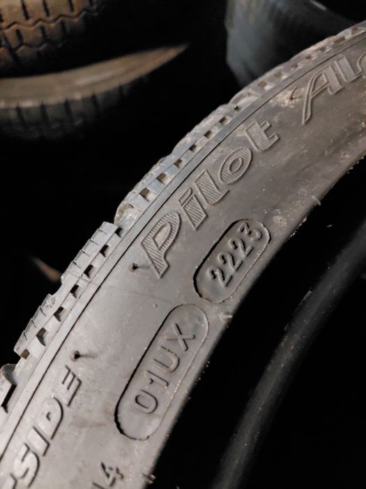 255/35/19"Michelin 2бр.гуми дот2023