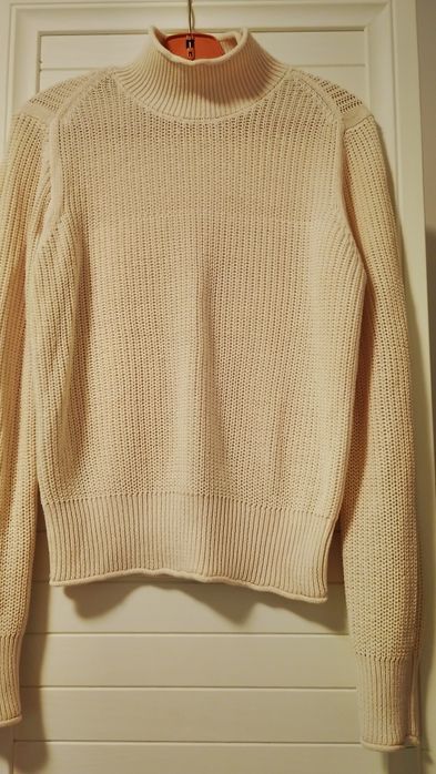Пуловери Tommy Hilfiger и Ralph Lauren
