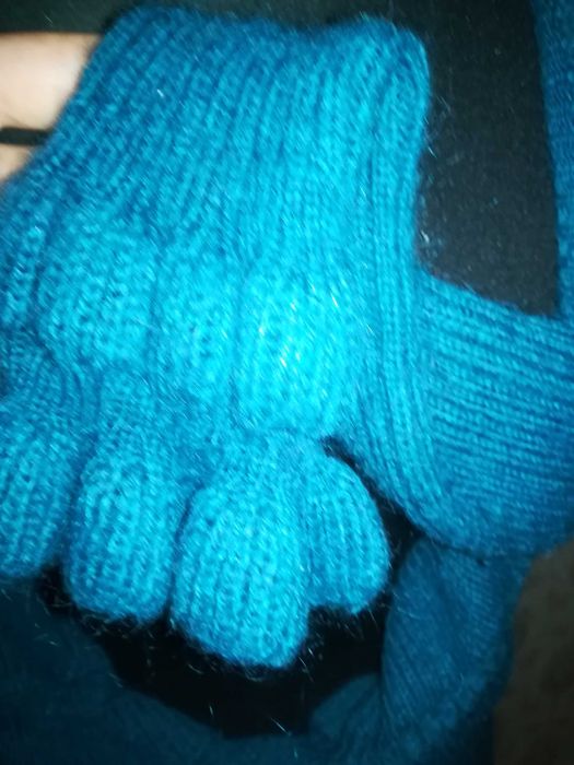 Cardigane lână pură, moale, frumos, deosebit