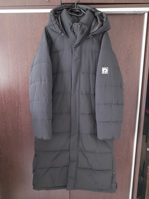 Vand geaca lunga iarna