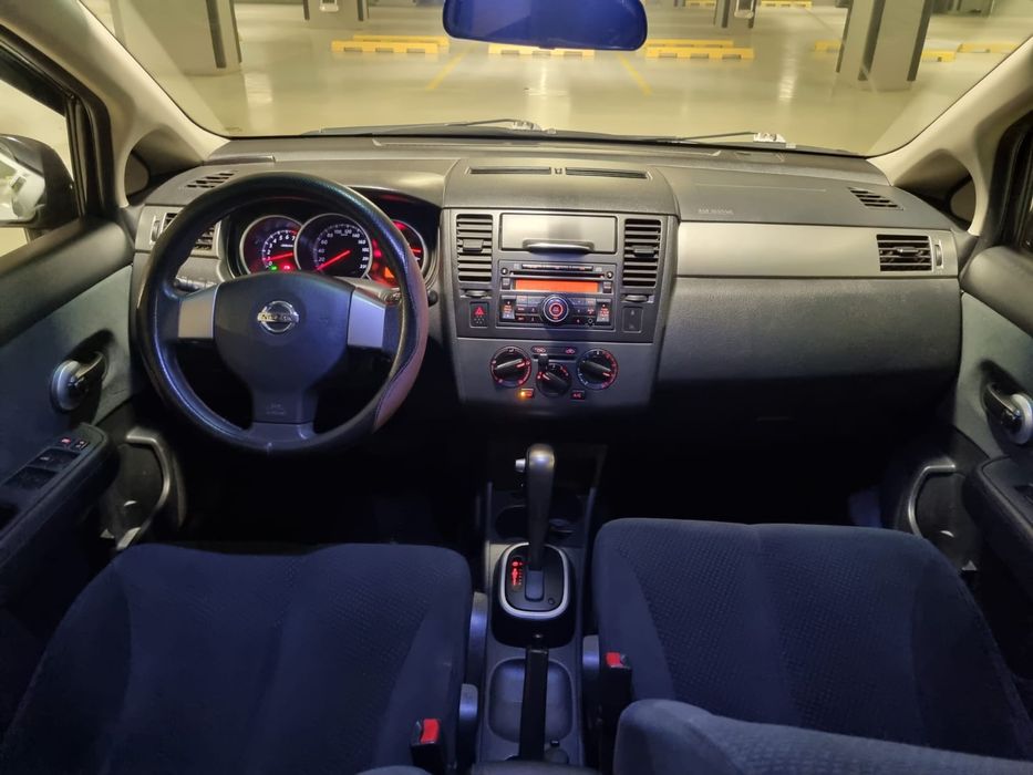 Ниссан Тиида 1.6 автомат