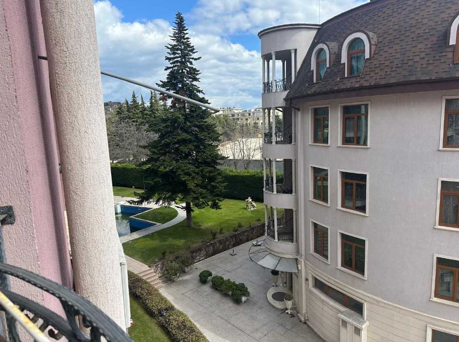 3-стаен 135 м2, Св. Св. Константин и Елена