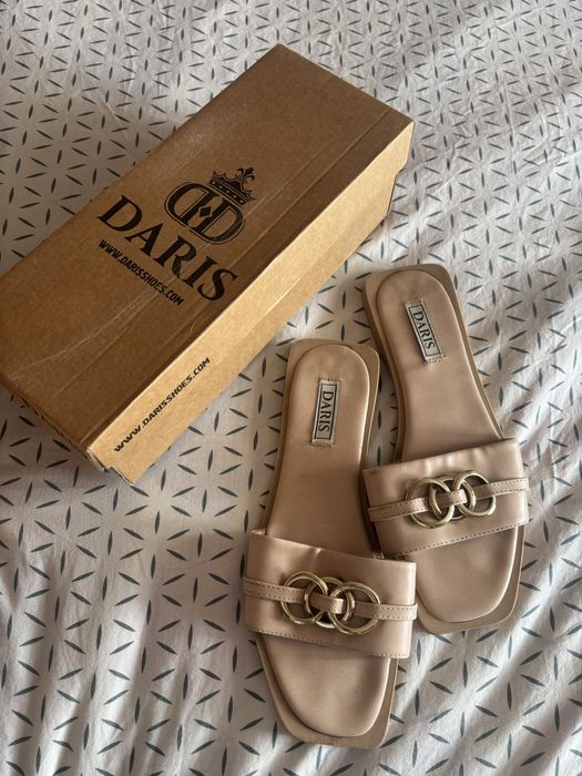 Чехли естествена кожа Daris