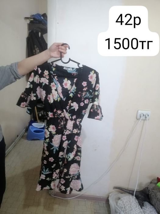 Продаётся платье б/у