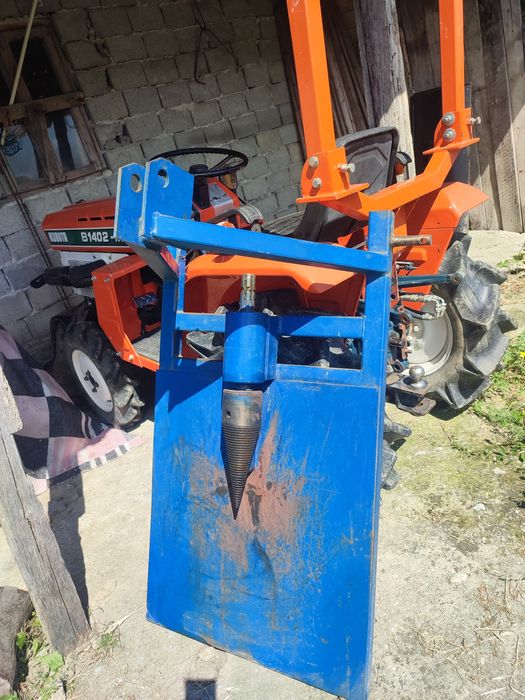 Despicator lemne - tractor
