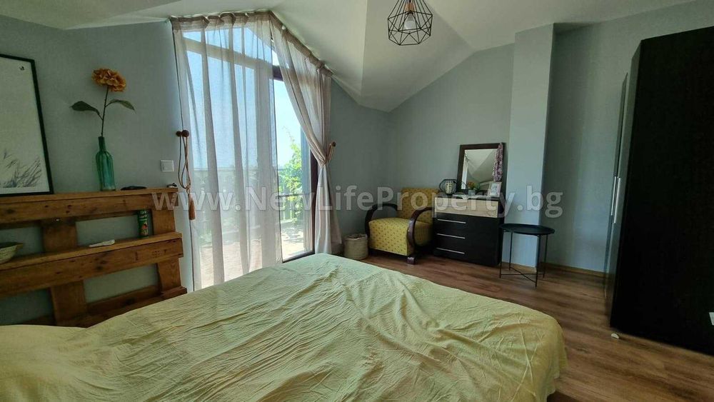 3 таунхауас без такса поддръжка в с. Кошарица