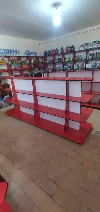 Полка для магазини