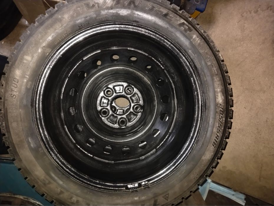 Продаются шины с дисками