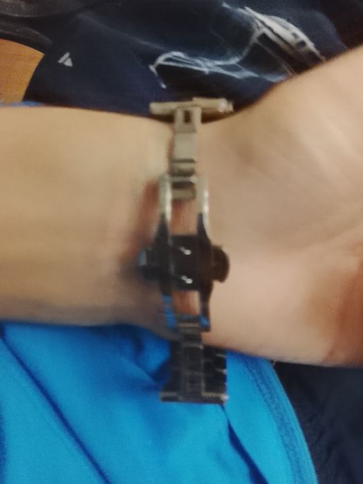 Часы наручные металлические