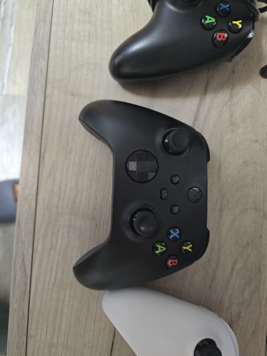 Trei manete xbox series s/x