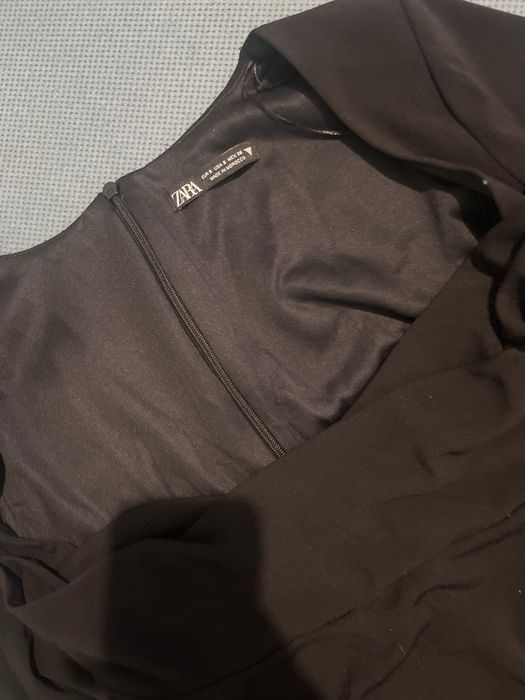 Дамско боди на Zara