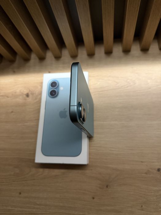 iPhone 16 | 128GB | Teal | Full Box | 90% Battery | Factura