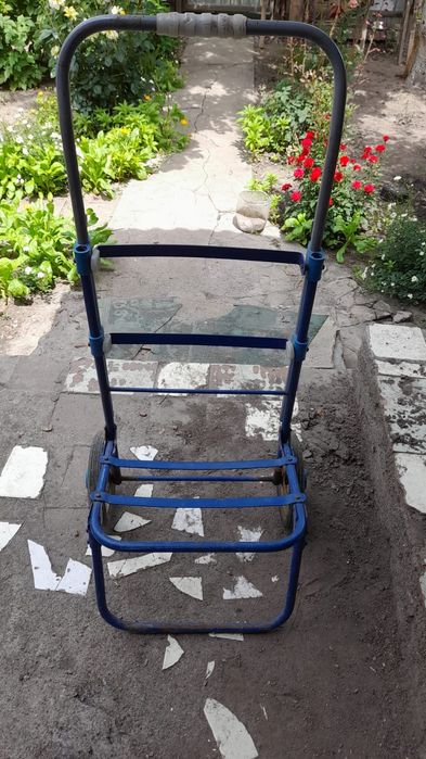 Тележка в хорошем состоянии.