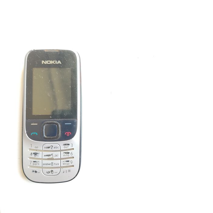 Nokia 2330C-2    27.000₸