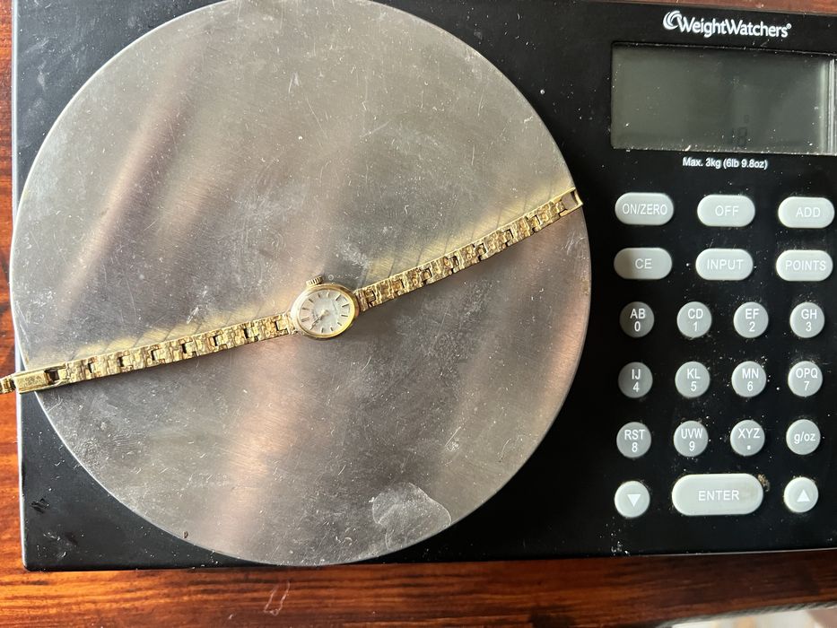 Дамски часовник Rotary *златен*корпус 21-бижута-механичен