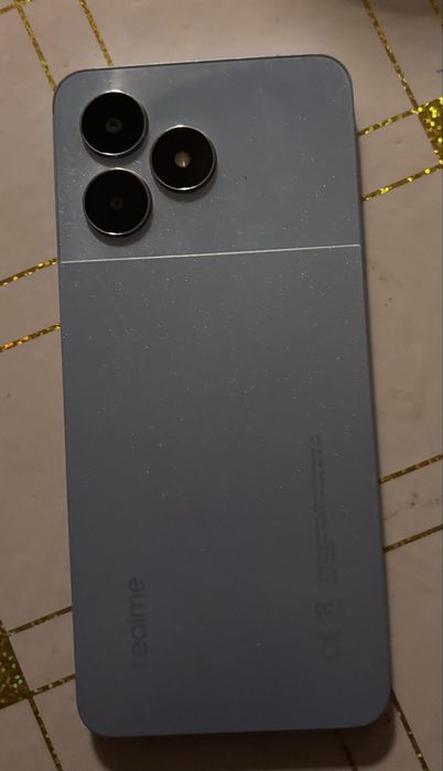 Продам Realmi Note 15