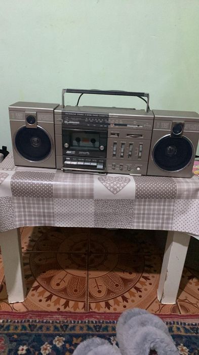 Vând Casetofon radio