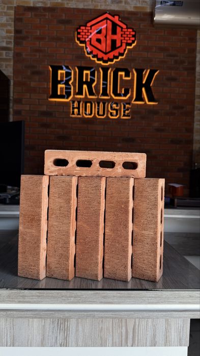 Керамический кирпич М200 для фасада