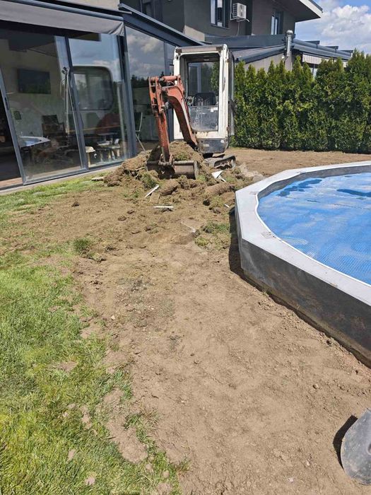 Услуги със мини багер,бобкат и самосвал