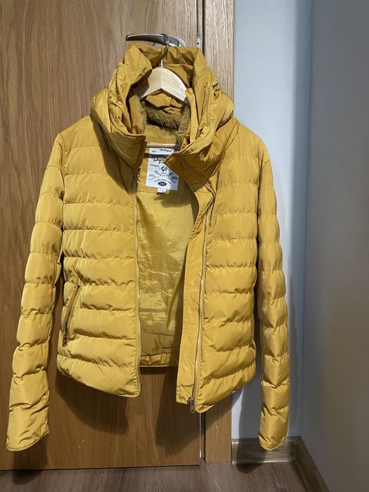 Дебело Жълто зимно яке