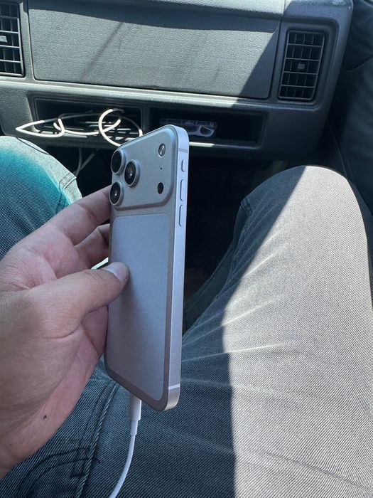 Iphone 11 sotiladi