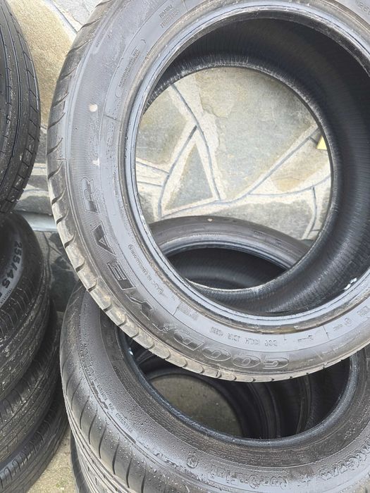 255/50/19 Летни гуми