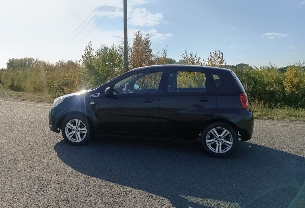 Chevrolet Aveo авто в отличном состоянии