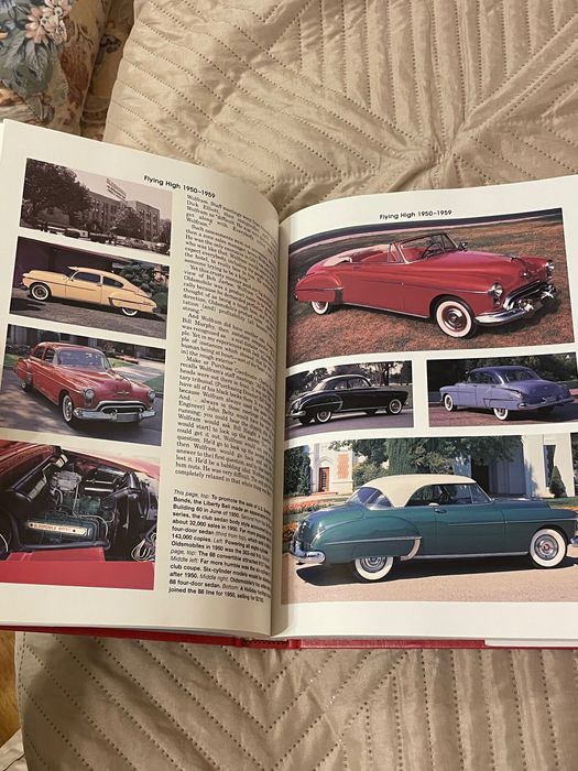 Книга , Кола, История на автомобил в САЩ,автомобилостроене