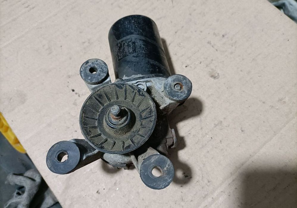 Motoraș ștergătoare,Accent,asigur expedierea coletului avantajos la or