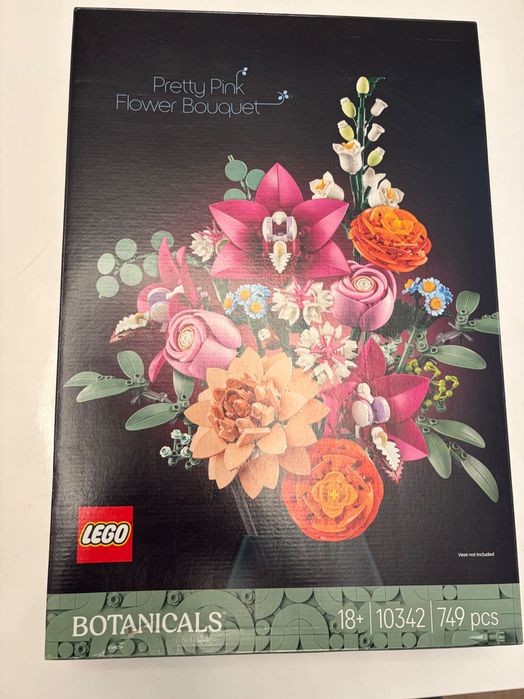 Lego комплект Botanicals, Pretty Pink Flower Bouquet