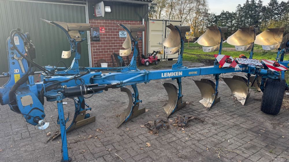 Lemken Europal 8 John Deere, Claas Arion, Case Puma, Belarus tortadi