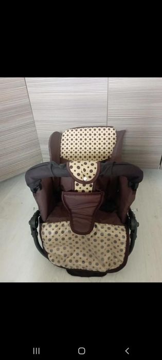 Детская коляска.