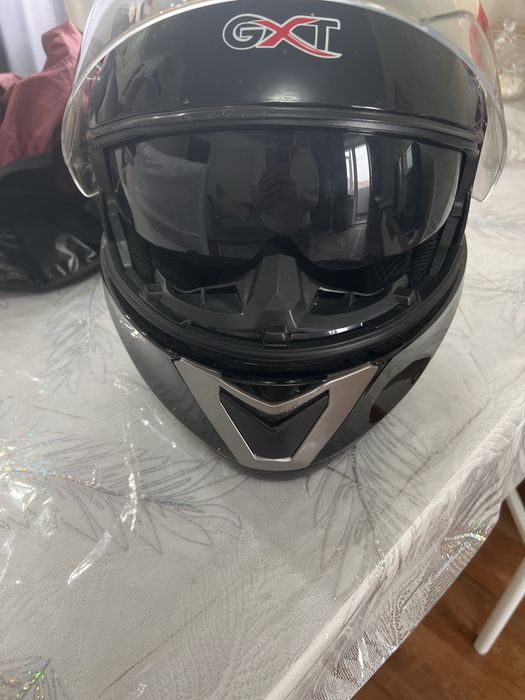 Срочно продам шлем на мотоцикл